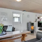 Casa vacanze Hildulf - 2km From The Sea By Interhome